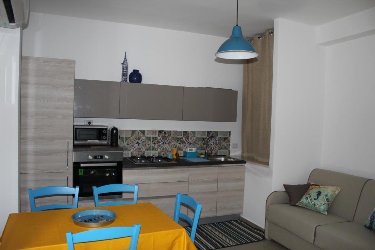 كاستيلاّماري ديل غو Casa Vacanze Gloria المظهر الخارجي الصورة