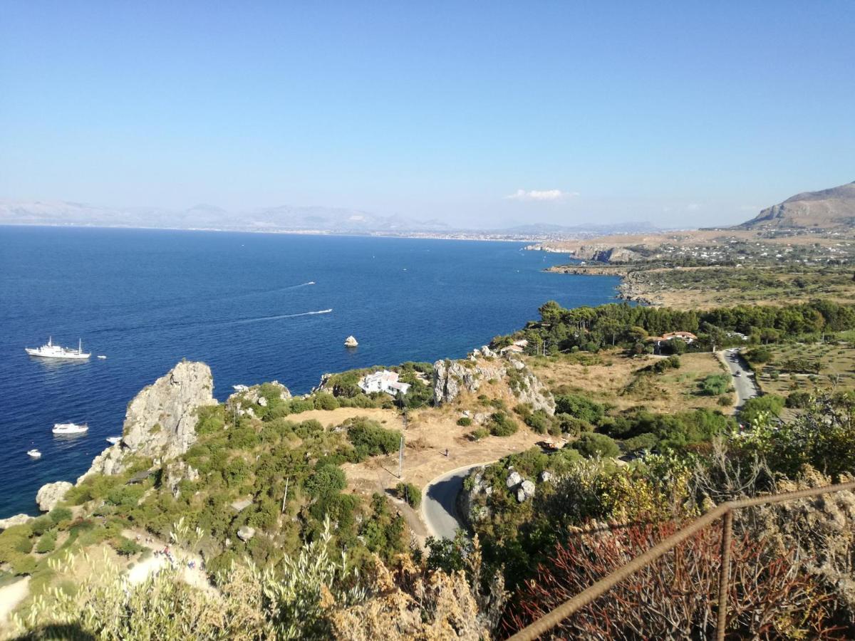 كاستيلاّماري ديل غو Casa Vacanze Gloria المظهر الخارجي الصورة