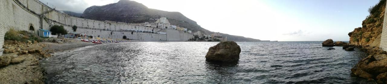 كاستيلاّماري ديل غو Casa Vacanze Gloria المظهر الخارجي الصورة