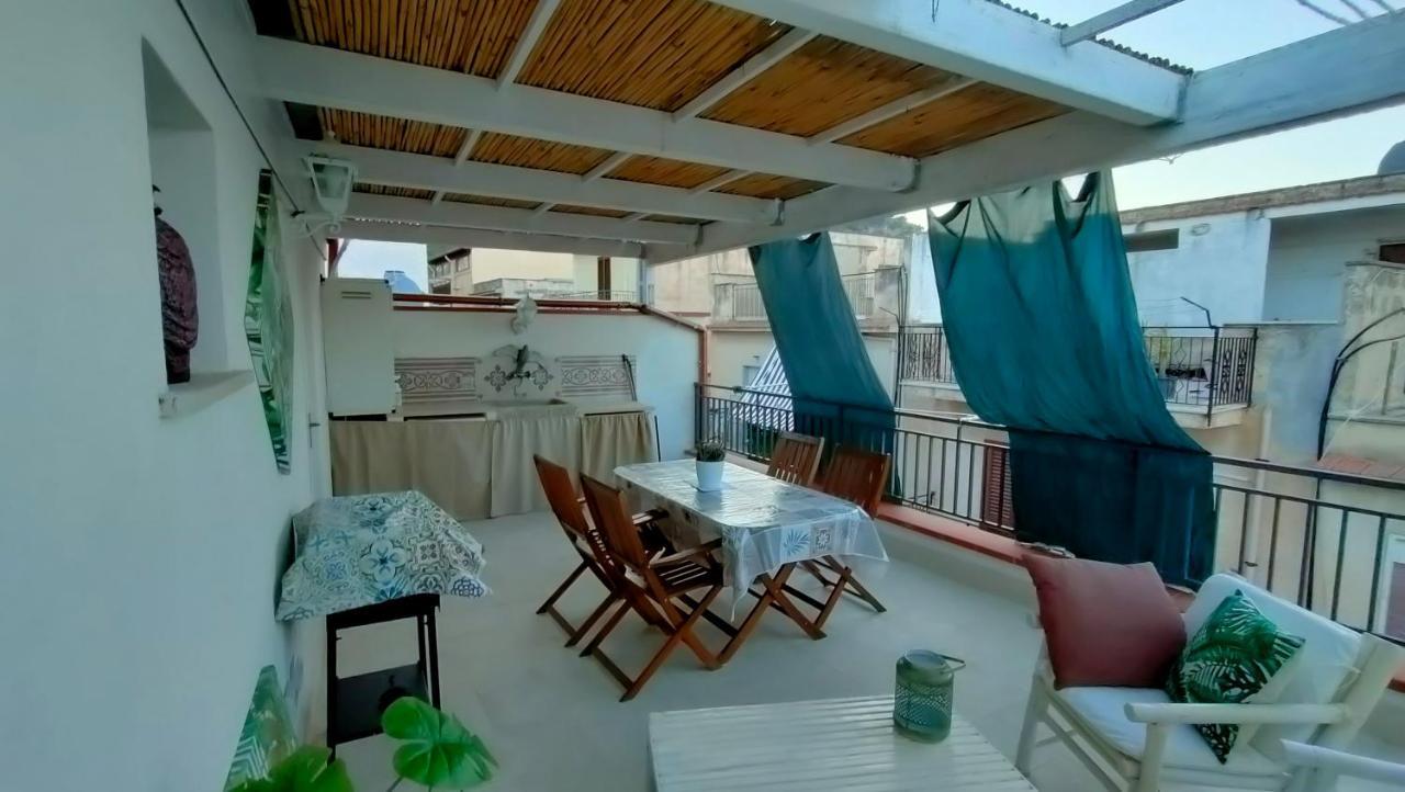 كاستيلاّماري ديل غو Casa Vacanze Gloria المظهر الخارجي الصورة